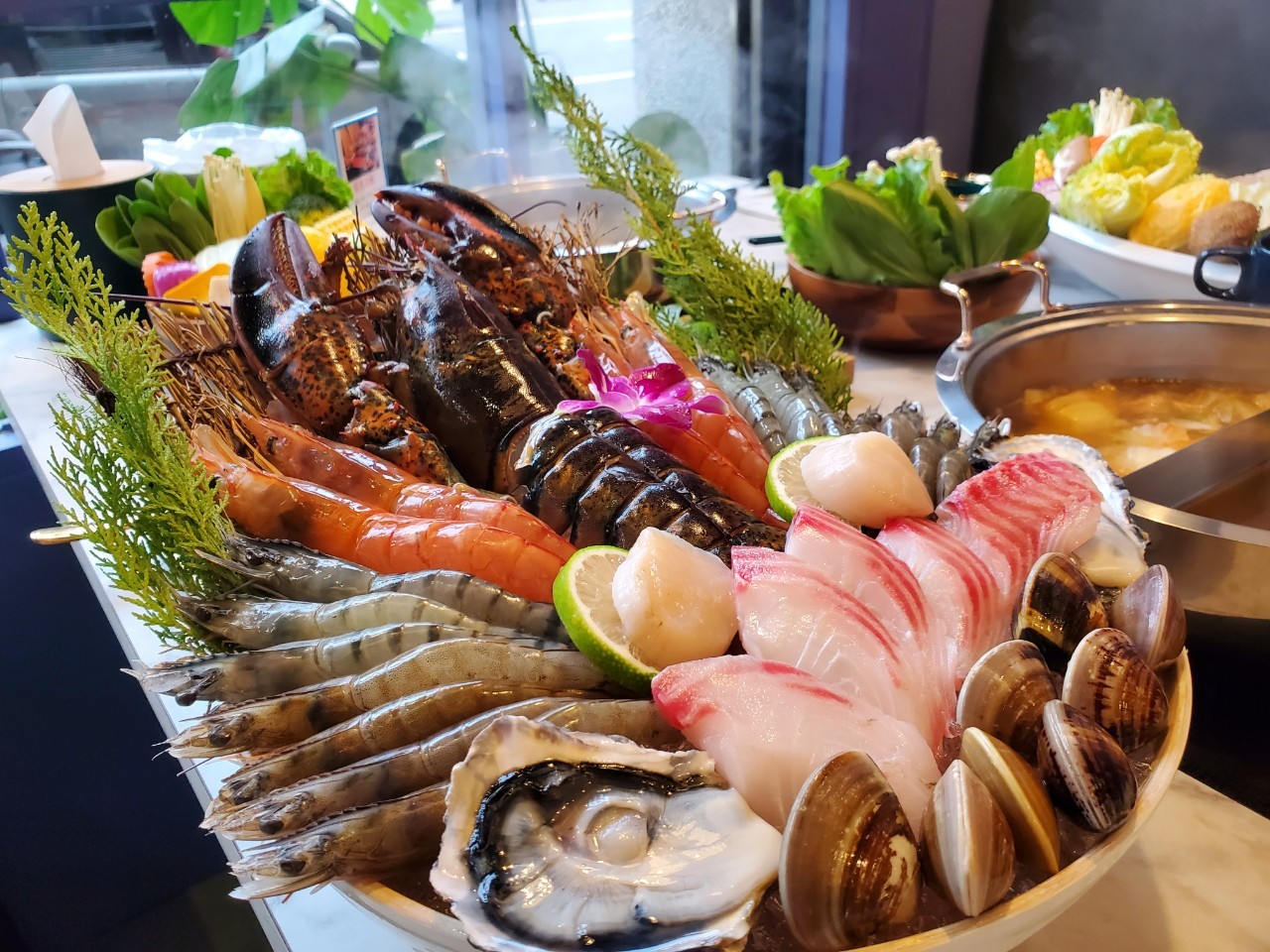 【梧拘創鍋物】三民區明誠一路，頂級食材、#高雄美食 #鍋物親民價 入手！超鮮甜、口腹大滿足！