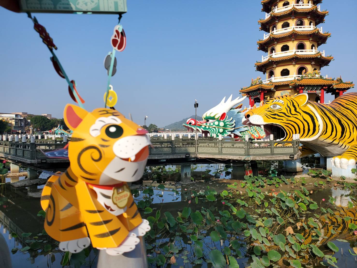 2022台灣燈會在高雄  「#大吉虎」小提燈，高雄市政府將在開學後贈送國小、幼兒園及特殊學校學童一人一盞燈